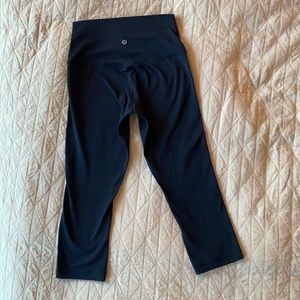 Lululemon High-Rise Align Crop 21”